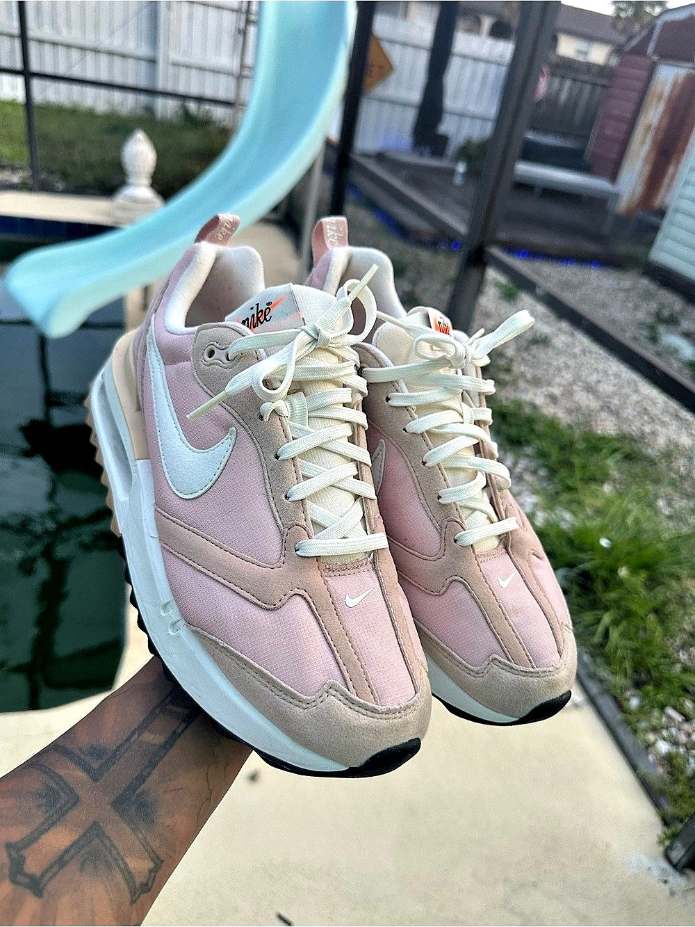 Nike Air Max 1 Pink & White Sneakers